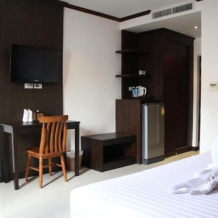 Sri Boutique Hotel Patong Kültér fotó