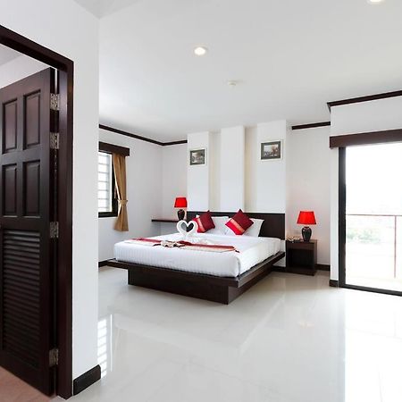 Sri Boutique Hotel Patong Kültér fotó