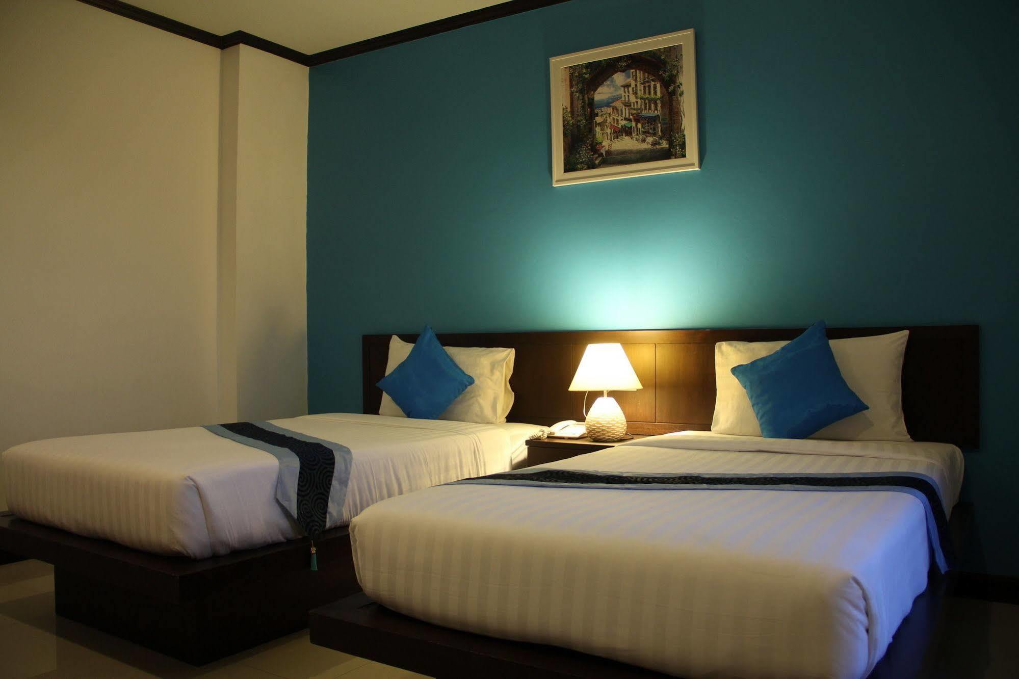 Sri Boutique Hotel Patong Kültér fotó