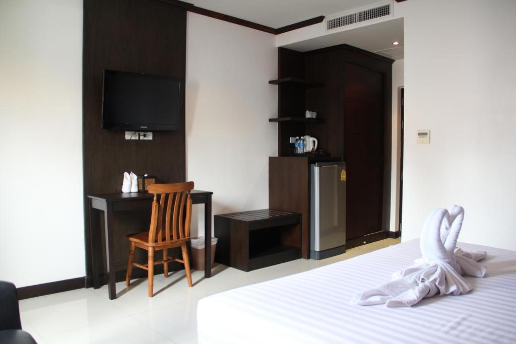 Sri Boutique Hotel Patong Kültér fotó