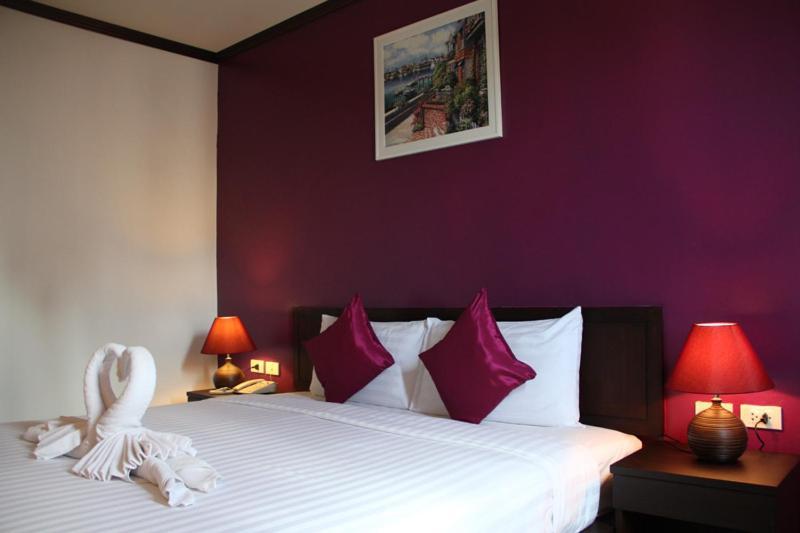 Sri Boutique Hotel Patong Kültér fotó
