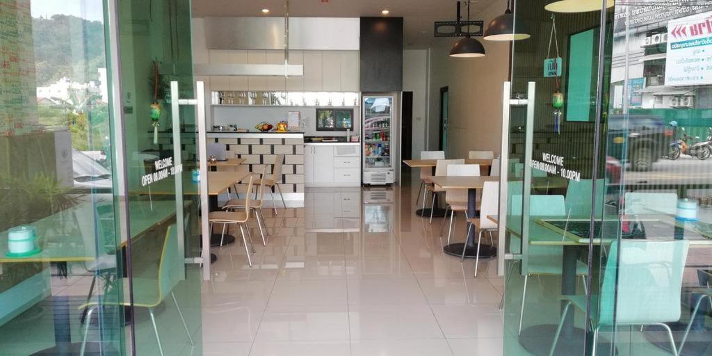 Sri Boutique Hotel Patong Kültér fotó
