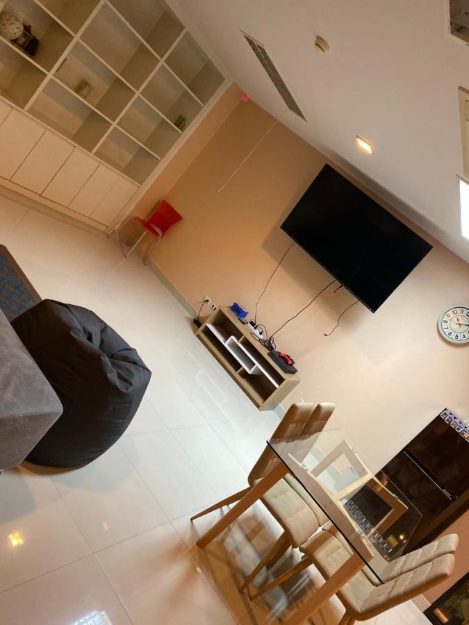 Sri Boutique Hotel Patong Kültér fotó